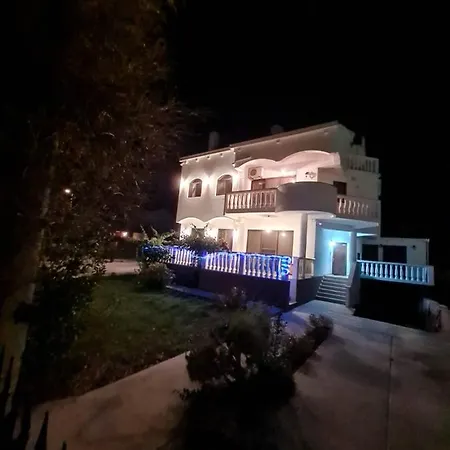 Josipa Near Zadar Apartment Bibinje