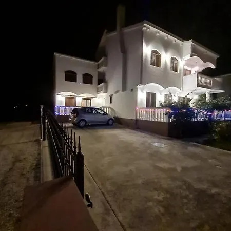 Josipa Near Zadar Apartment Bibinje